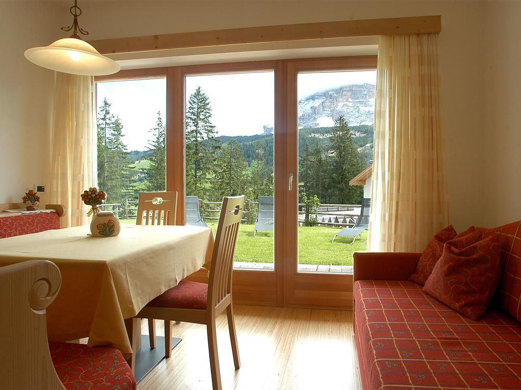 Chalet Susi La Villa  Luaran gambar